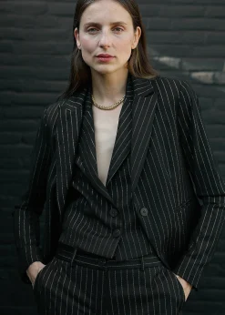 Elvira Blazer