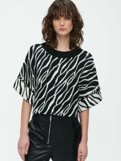 Nouhaila Studio Pullover