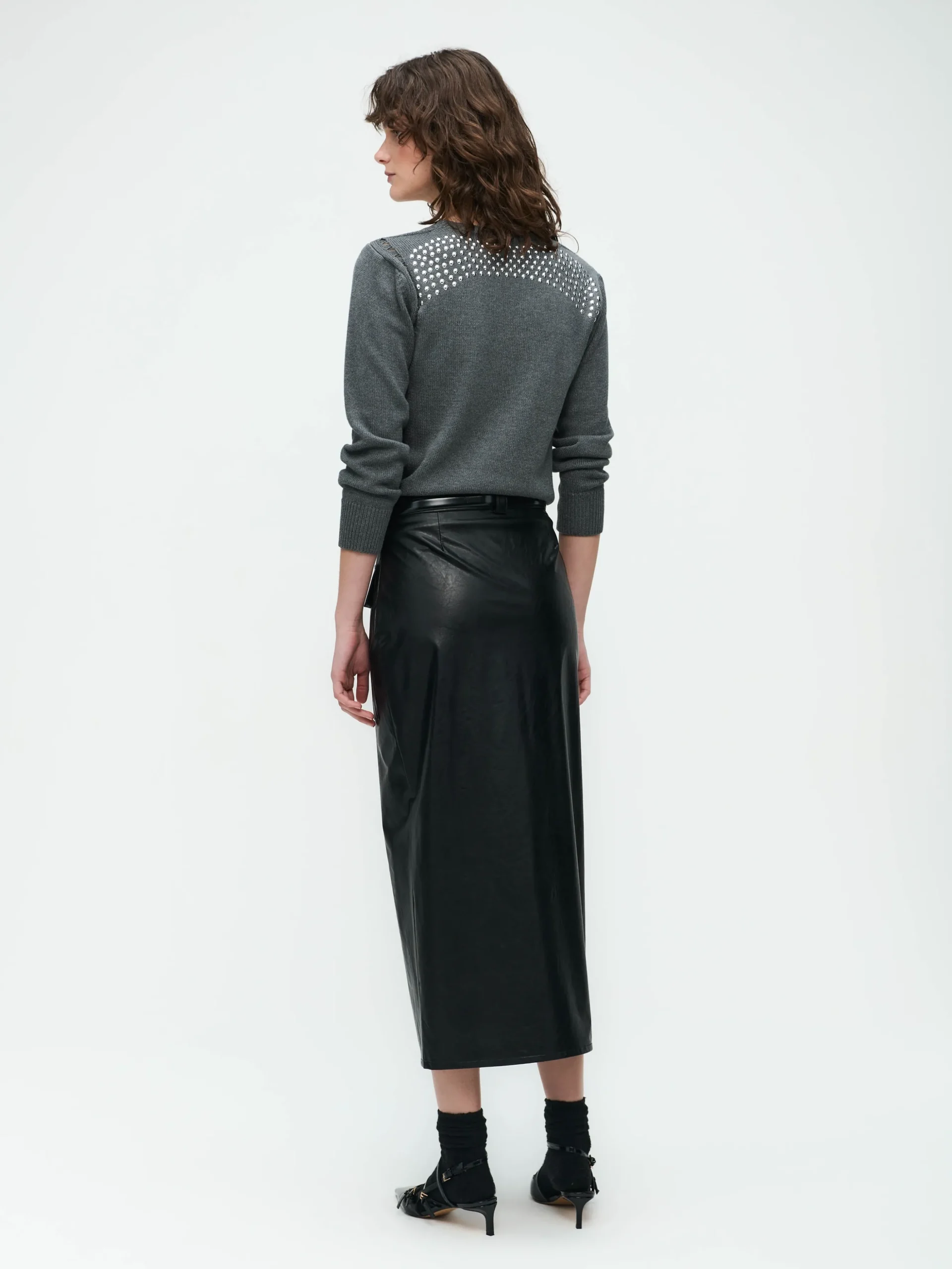 Pullover Mettal Eyelets